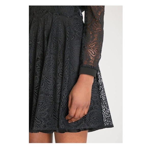 New! MAJE Rizone Black Lace Mini Dress - Picture 4 of 8